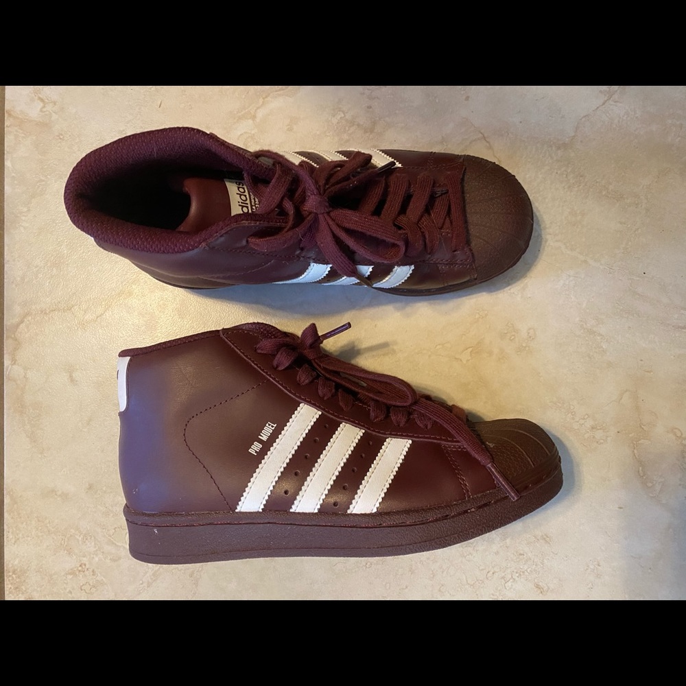 Adidas original unisex pro model